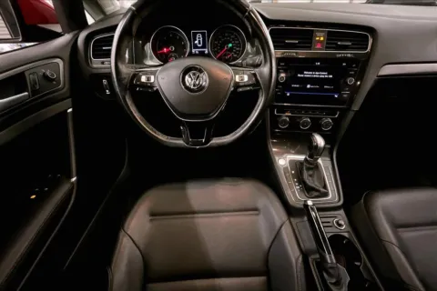 More photos of 2018 Volkswagen Golf SE at Bob Ruth Ford Dillsburg, PA