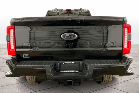 More photos of 2024 Ford Super Duty F-350 SRW LARIAT at Bob Ruth Ford Dillsburg, PA
