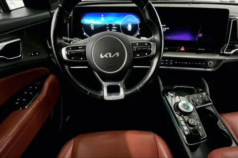 More photos of 2023 Kia Sportage Hybrid SX-Prestige at Bob Ruth Ford Dillsburg, PA