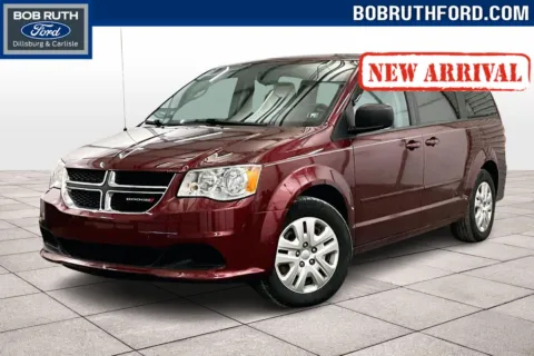 Red 2017 Dodge Grand Caravan SE for sale in Dillsburg, PA