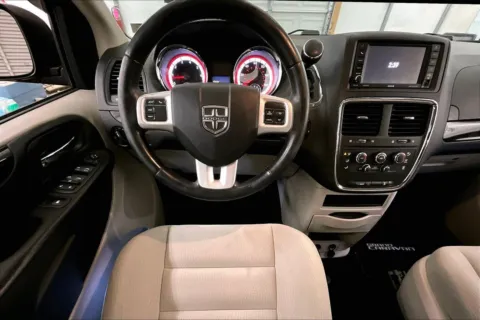 More photos of 2017 Dodge Grand Caravan SE at Bob Ruth Ford Dillsburg, PA