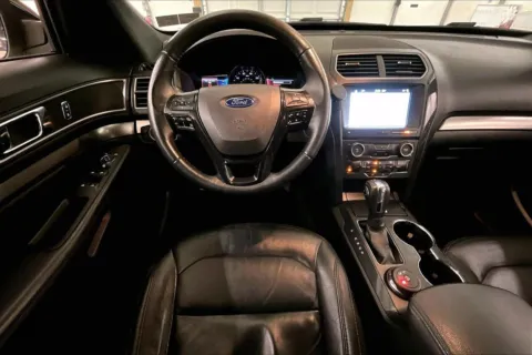 More photos of 2018 Ford Explorer XLT at Bob Ruth Ford Dillsburg, PA