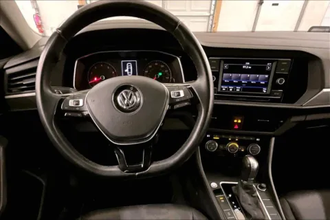 More photos of 2019 Volkswagen Jetta SE at Bob Ruth Ford Dillsburg, PA