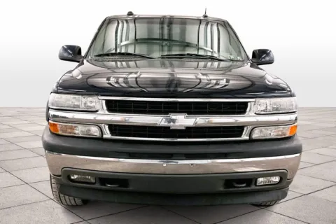 Another view of 2005 Chevrolet Suburban LT for sale in Dillsburg, PA at Bob Ruth Ford Dillsburg