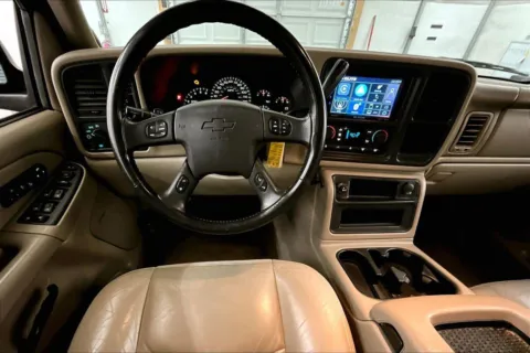 More photos of 2005 Chevrolet Suburban LT at Bob Ruth Ford Dillsburg, PA