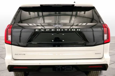 More photos of 2026 Ford Expedition Max Active at Bob Ruth Ford Dillsburg, PA