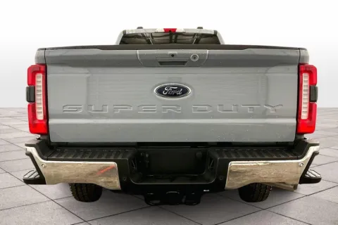 More photos of 2026 Ford Super Duty F-350 SRW LARIAT at Bob Ruth Ford Dillsburg, PA