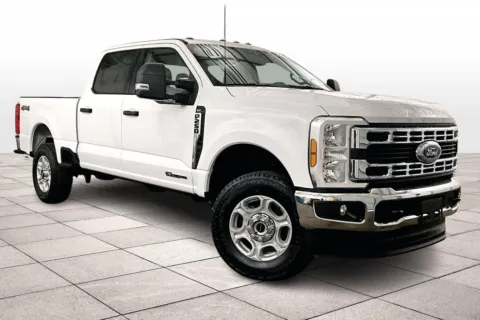 Photos of 2026 Ford Super Duty F-250 SRW XLT for sale in Dillsburg, PA at Bob Ruth Ford Dillsburg