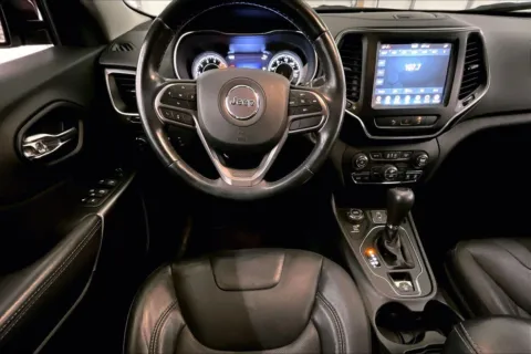 More photos of 2021 Jeep Cherokee Latitude Lux at Bob Ruth Ford Dillsburg, PA