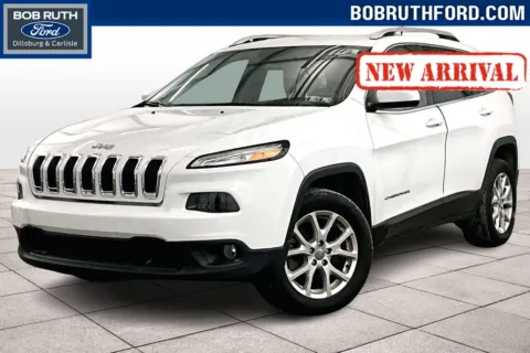 White 2017 Jeep Cherokee Latitude for sale in Dillsburg, PA