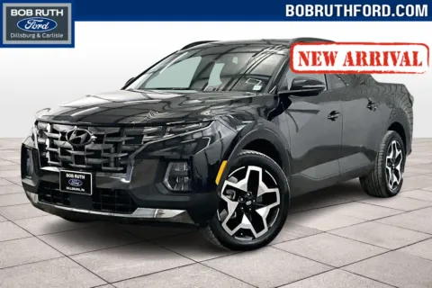 Black 2022 Hyundai Santa Cruz Limited for sale in Dillsburg, PA