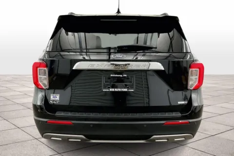More photos of 2020 Ford Explorer XLT at Bob Ruth Ford Dillsburg, PA