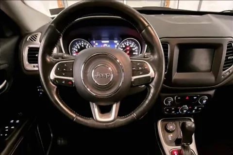 More photos of 2018 Jeep Compass Latitude at Bob Ruth Ford Dillsburg, PA