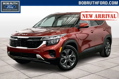 Orange 2024 Kia Seltos S for sale in Dillsburg, PA