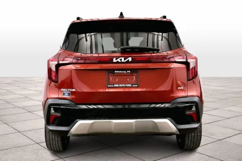 More photos of 2024 Kia Seltos S at Bob Ruth Ford Dillsburg, PA