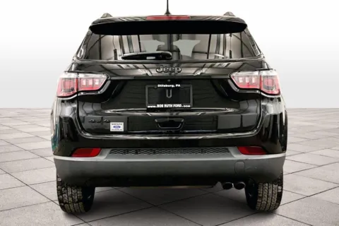 More photos of 2020 Jeep Compass Altitude at Bob Ruth Ford Dillsburg, PA