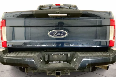 More photos of 2019 Ford Super Duty F-250 SRW LARIAT at Bob Ruth Ford Dillsburg, PA