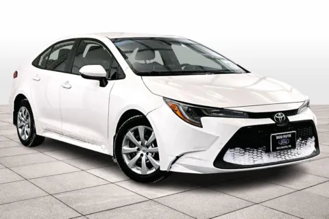 Photos of 2020 Toyota Corolla LE for sale in Dillsburg, PA at Bob Ruth Ford Dillsburg