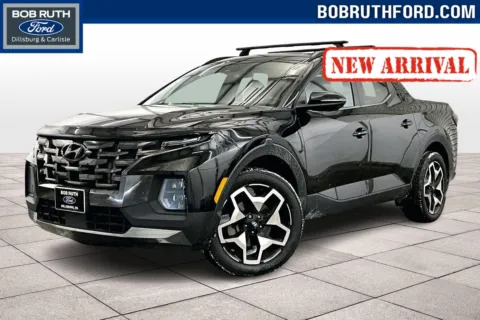 Black 2022 Hyundai Santa Cruz Limited for sale in Dillsburg, PA