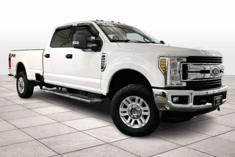 Photos of 2019 Ford Super Duty F-250 SRW XLT for sale in Dillsburg, PA at Bob Ruth Ford Dillsburg