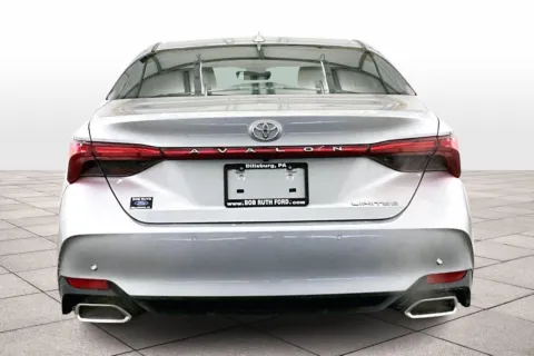 More photos of 2022 Toyota Avalon Limited at Bob Ruth Ford Dillsburg, PA
