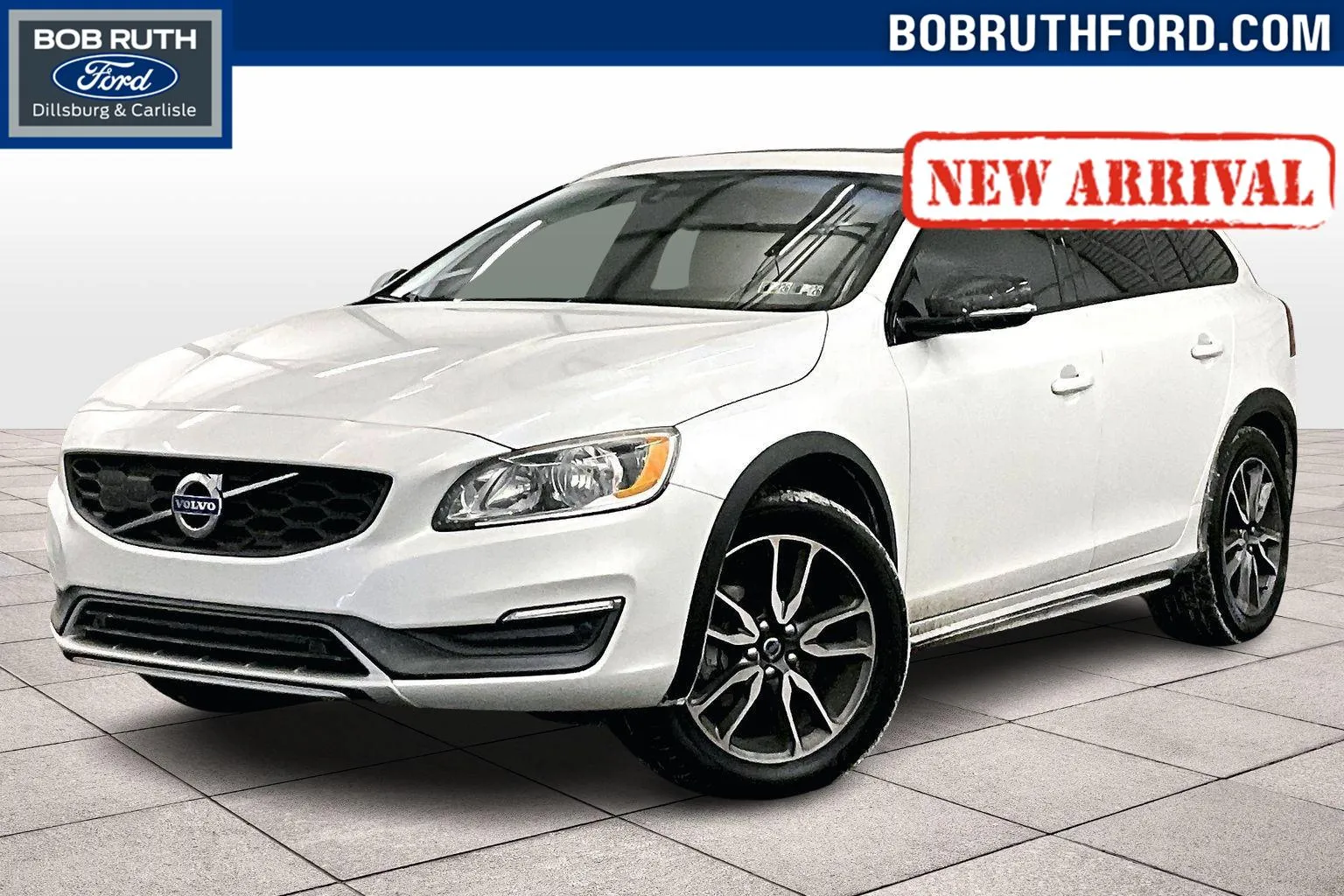 White 2016 Volvo V60 Cross Country T5 for sale in Dillsburg, PA
