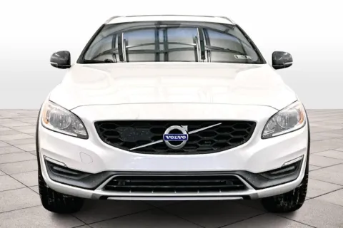 More photos of 2016 Volvo V60 Cross Country T5 at Bob Ruth Ford Dillsburg, PA