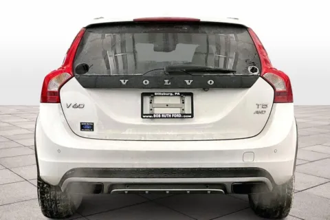 More photos of 2016 Volvo V60 Cross Country T5 at Bob Ruth Ford Dillsburg, PA