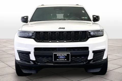 Another view of 2023 Jeep Grand Cherokee L Altitude for sale in Dillsburg, PA at Bob Ruth Ford Dillsburg