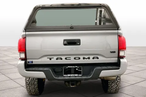 More photos of 2019 Toyota Tacoma TRD Sport at Bob Ruth Ford Dillsburg, PA