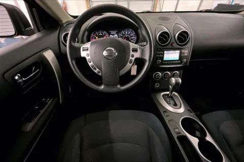 More photos of 2015 Nissan Rogue Select S at Bob Ruth Ford Dillsburg, PA