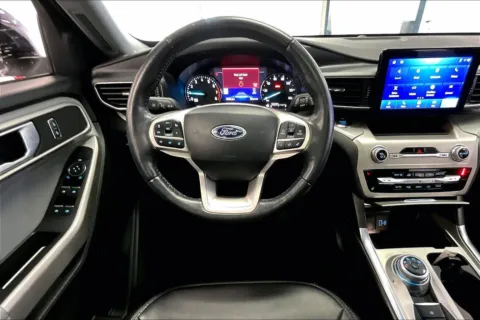 More photos of 2022 Ford Explorer XLT at Bob Ruth Ford Dillsburg, PA