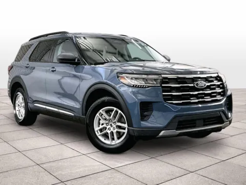 Photos of 2025 Ford Explorer Active for sale in Dillsburg, PA at Bob Ruth Ford Dillsburg
