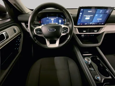 More photos of 2025 Ford Explorer Active at Bob Ruth Ford Dillsburg, PA