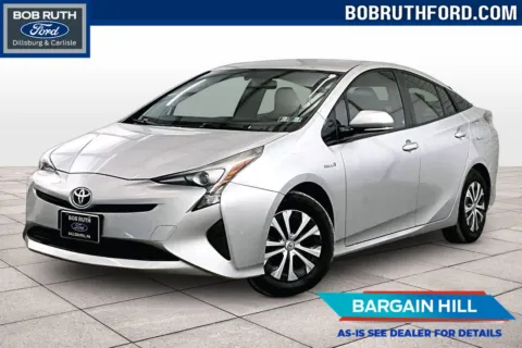 Red 2016 Toyota Prius Three for sale in Dillsburg, PA
