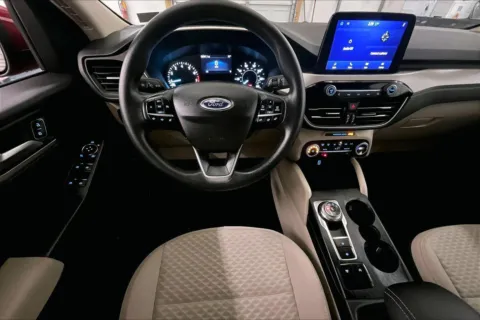 More photos of 2020 Ford Escape SE at Bob Ruth Ford Dillsburg, PA