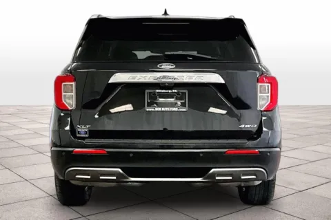 More photos of 2022 Ford Explorer XLT at Bob Ruth Ford Dillsburg, PA