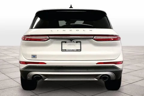 More photos of 2022 Lincoln Corsair Standard at Bob Ruth Ford Dillsburg, PA