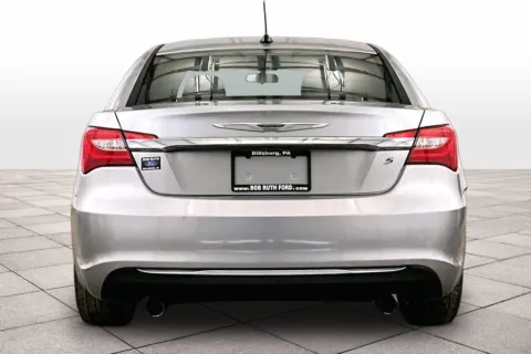 More photos of 2013 Chrysler 200 Touring at Bob Ruth Ford Dillsburg, PA