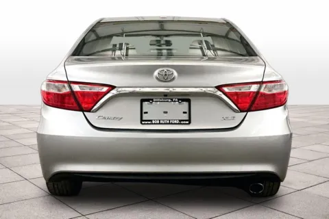 More photos of 2017 Toyota Camry XLE at Bob Ruth Ford Dillsburg, PA