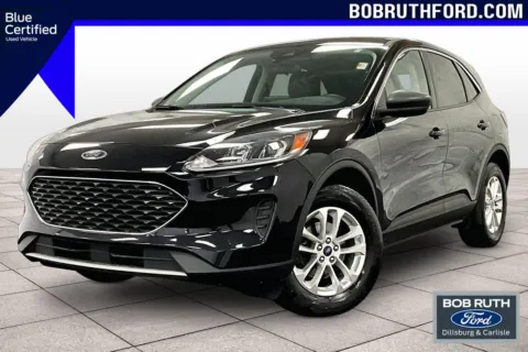 Black 2022 Ford Escape SE for sale in Dillsburg, PA
