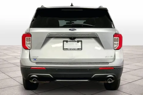 More photos of 2023 Ford Explorer XLT at Bob Ruth Ford Dillsburg, PA