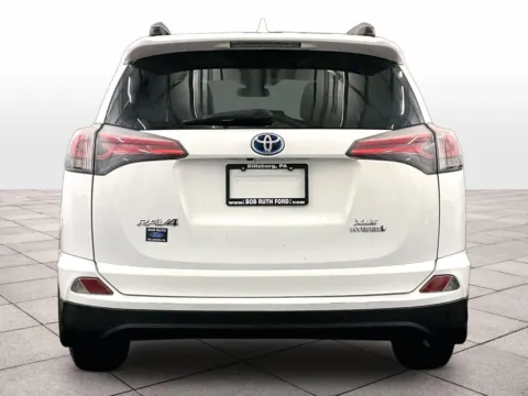 More photos of 2018 Toyota RAV4 Hybrid XLE at Bob Ruth Ford Dillsburg, PA