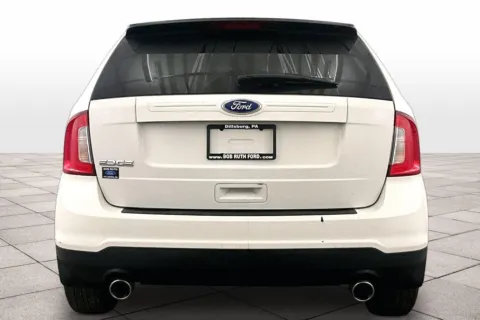 More photos of 2011 Ford Edge SE at Bob Ruth Ford Dillsburg, PA