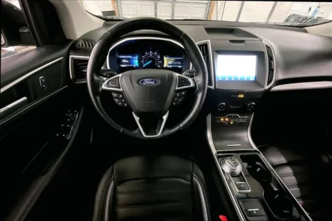 More photos of 2020 Ford Edge SEL at Bob Ruth Ford Dillsburg, PA