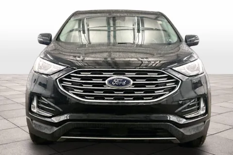 More photos of 2020 Ford Edge SEL at Bob Ruth Ford Dillsburg, PA