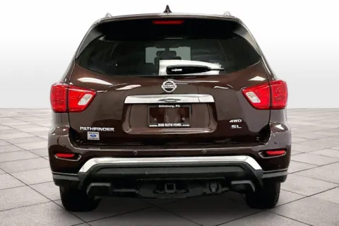 More photos of 2019 Nissan Pathfinder SL at Bob Ruth Ford Dillsburg, PA