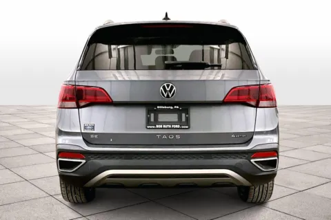 More photos of 2022 Volkswagen Taos SE at Bob Ruth Ford Dillsburg, PA