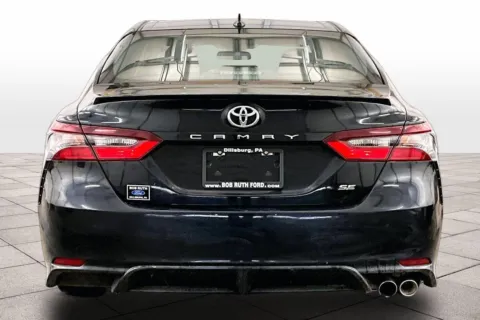 More photos of 2021 Toyota Camry SE at Bob Ruth Ford Dillsburg, PA