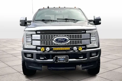 More photos of 2019 Ford F-250SD Platinum at Bob Ruth Ford Dillsburg, PA